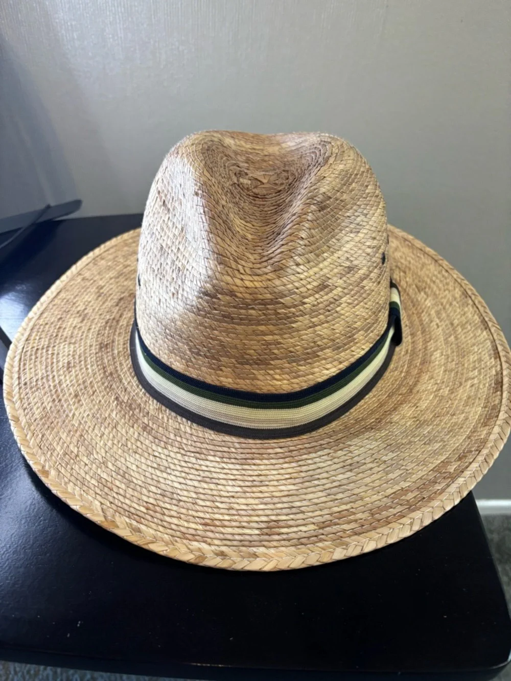 Men's Natural Straw Fedora Hat with Green Accent Band